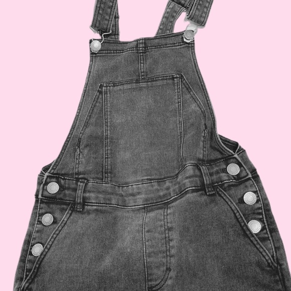 Jumpsuit - Picture 3 of 3